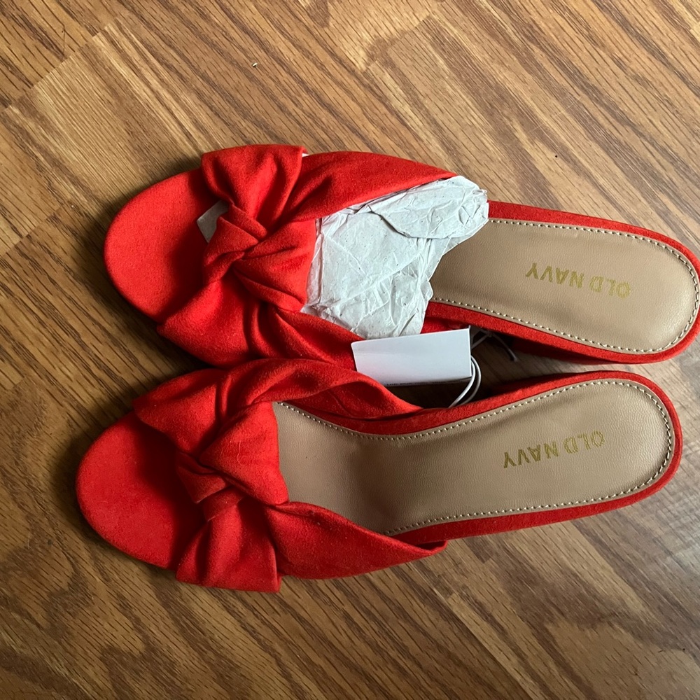 Women’s sandals
